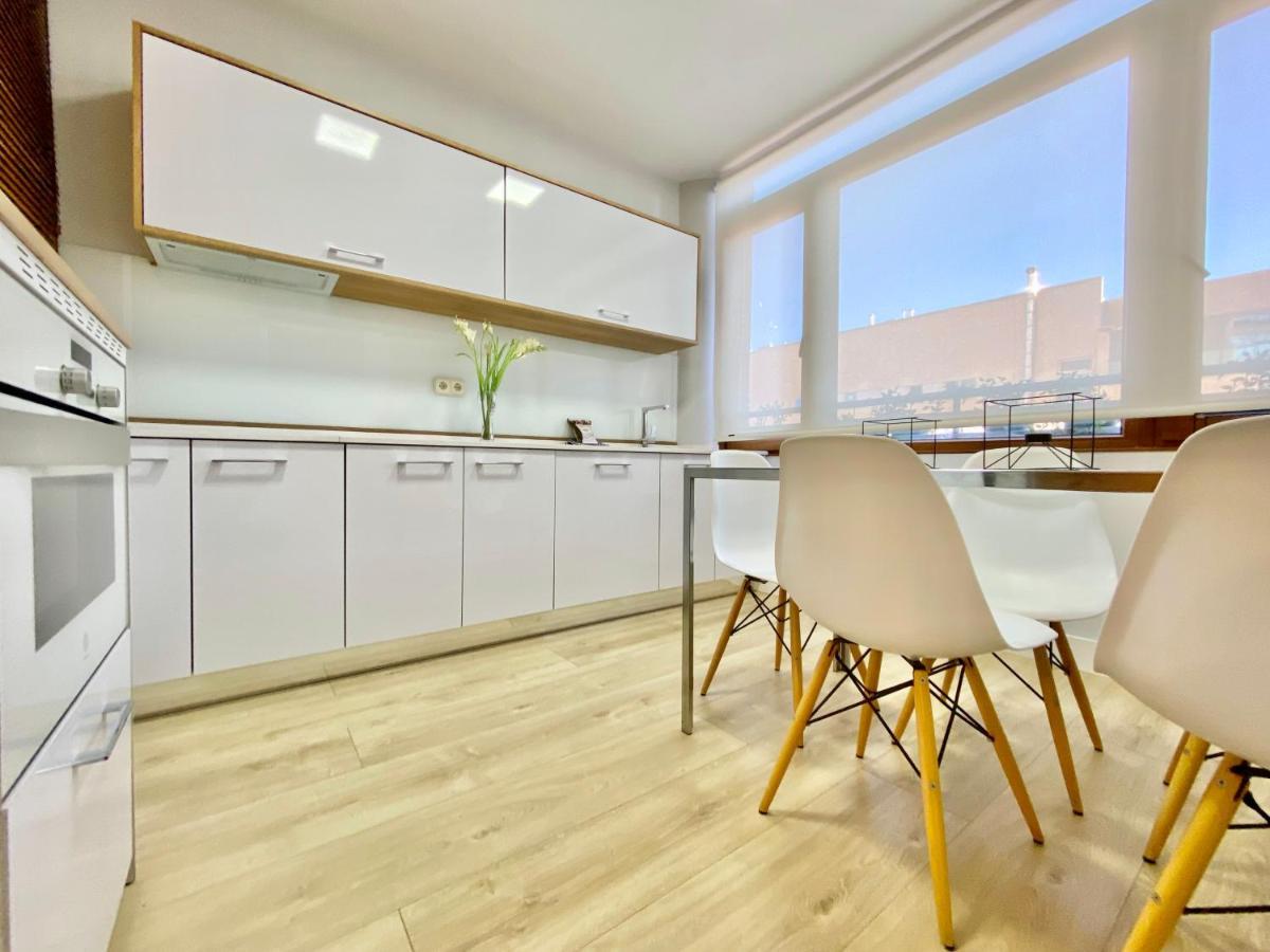 Charming La Casa De La Castellana Appartement Madrid Buitenkant foto